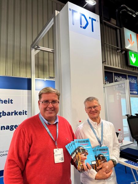 Stolz auf Ihren Beitrag für IT Security made in Germany, Sascha Priester (l.) und Harald Voit von TDT. (Bild: Vogel IT-Medien)