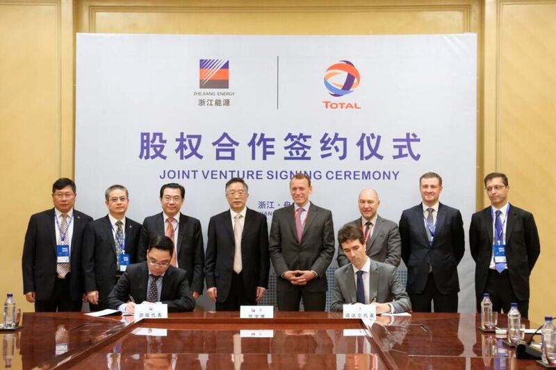 Total China Investment will hold a 49 % share in the new company while Zhejiang Zheneng Petroleum New Energy will hold the remaining share. (Total )