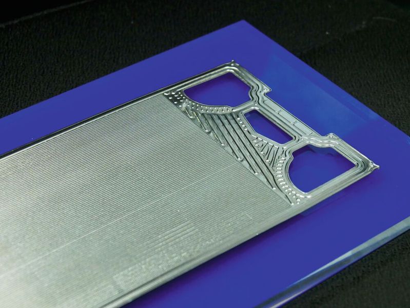 Metallische Bipolarplatte von Cellform. (Bild: Cellform)