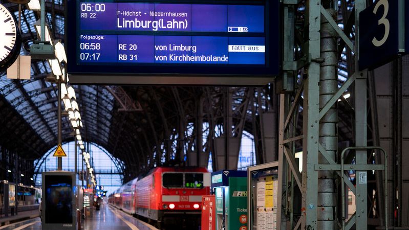 Zwischen 23. und 25. August werden aller Voraussicht nach wieder viele Züge stillstehen.(Bild:  Patrick Kuschfeld)