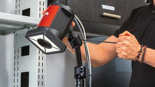 Kunststoffhersteller können mit Inspekto S70 eine zuverlässige automatisierte Qualitätssicherung selbst einrichten und betreiben. (Bild: Inspekto)