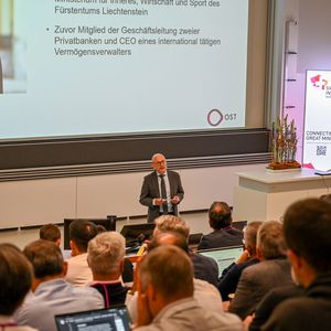 Am Technologietag 2026 der OST – Ostschweizer Fachhochschule in Buchs standen Kooperationen zwischen Industrie und Forschung im Zentrum. (Bild:  OST)