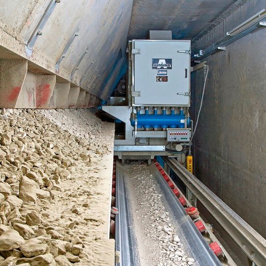 Aslan Cement nimmt ab 2020 die Bunkerentleerungswagen von Aumund in Betrieb.  (Bild:  Aumund)