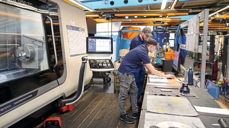 Pumpenproduktion bei Dickow (Bild: Mittelstand-Digital Zentrum Augsburg)