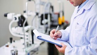 Die Akkreditierung von Prüflaboren ist ein aufwendiger Prozess, der viel Diskussionsstoff liefert. Dazu bietet das Forum Akkreditierung den Raum und die passenden Experten (Symbolbild). (Bild: DragonImages - stock.adobe.com)