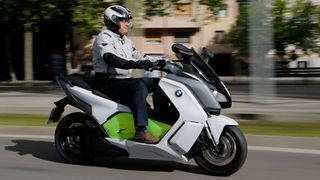 BMWs CE 04 startet im Frühjahr. (Bild: Jörg Künstle/BMW)