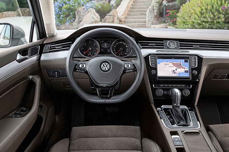 Die Schaltbox mit zehn Stufen würde gut in den Front-Quer-Antrieb des Passat passen. Als 2.0 TDI SCR 4Motion BlueMotion Technology leistet er 176 kW/240 PS und stemmt maximal 500 Newtonmeter auf die Kurbelwelle. (Foto: Volkswagen)