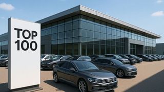 Die 100 größten Autohausgruppen bauen ihre Stellung im deutschen Kfz-Markt weiter aus – insbesondere im Neuwagengeschäft. (Bild: Dall-E / KI-generiert)