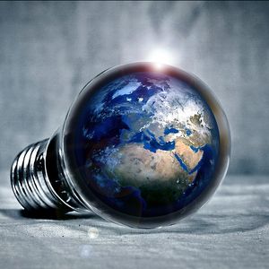 Der globale Energieverbrauch steigt seit den 1980er Jahren nahezu kontinuierlich. Und ein Ende ist nicht in Sicht: Die Energy Information Administration prognostiziert bis 2050 ein Wachstum um weitere 20%.  Wie sich der globale Energieverbrauch von 2017 auf die verschiedenen Energiequellen verteilt hat, erfahren Sie in dieser Bildergalerie. (Bild: MaxPixel)