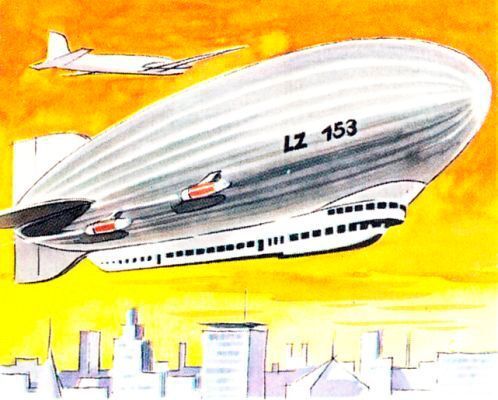 Zeppelin für 400 Reisende: Kino und Fernsehen an Bord –   150 Kilometer in der Stunde fliegt der Riesen-Zeppelin, der den Passagier- und Frachtdienst nach New York jetzt versorgt. 300 000 Kubikmeter unbrennbares und leichtes Helium füllen den mächtigen, silberglänzenden Rumpf. Nahezu vom Bug bis zum Heck erstreckt sich die weitläufige Gondelanlage, die eine große Kommandobrücke, Passagierräume für 400 Reisende und außerdem Frachträume enthält. Mit allem nur denkbaren Komfort ist dieser Zeppelin ausgestattet. Er besitzt Bäder und Duschräume, Klimaanlagen in den Speisesälen und Rauchsalons. Es gibt ein Kino an Bord und ein Fernsehzimmer. Das Geräusch der Motoren ist in den Kabinen und Aufenthaltsräumen nicht zu hören. Die ganze Gondel wurde, nach den neuesten Forschungen auf diesem Gebiet, gegen Schall völlig isoliert. Eine Vereisung des Leichtmetallrumpfes ist nicht mehr möglich, da die gesamte Metallhaut beheizt werden kann. Schäden an ausfallenden Motoren lassen sich während der Fahrt durch eigene Bordwerkstätten beheben. Selbst bei Ausfall aller Motoren bleibt der Riesen-Zeppelin manövrierfähig, da er sich dann wie ein Luftballon von den Luftströmungen so lange treiben läßt, bis die Antriebskraft der Luftschrauben wieder in Tätigkeit tritt. Der Riesen-Zeppelin konkurriert mit jedem Flugzeug. Er leistet mehr: über eine Woche bleibt er ohne Brennstoffaufnahme in der Luft.  (Die Welt von Morgen, Birkel-Sammelalbum, 1959 / retro-futurismus.de)