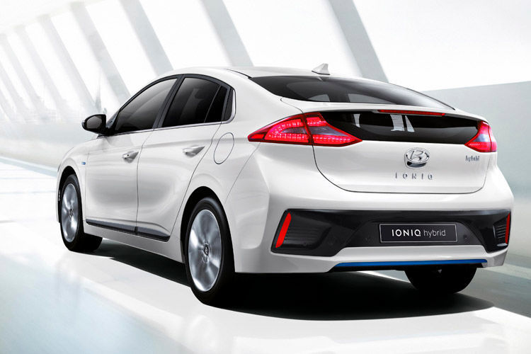 Die Form von Hyundais neuem Hybrid- und Elektromodell erinnert an Wettbewerber wie den Toyota Prius. (Foto: Hyundai)