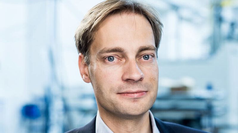 Heiner Heimes wird Professor am Lehrstuhl „Production Engineering of E-Mobility Components“ der RWTH Aachen.  (Bild: Oliver Tjaden/RWTH Aachen )