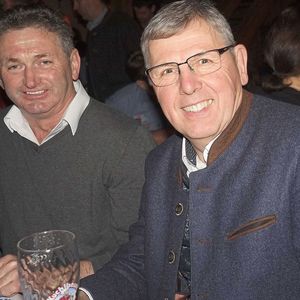 Obermeister-Doppel: Michael Krammer (Kfz-Innung Niederbayern, li.) und Johann Bader (Kfz-Innung München und Oberbayern).(Bild:  Zietz/»kfz-betrieb«)