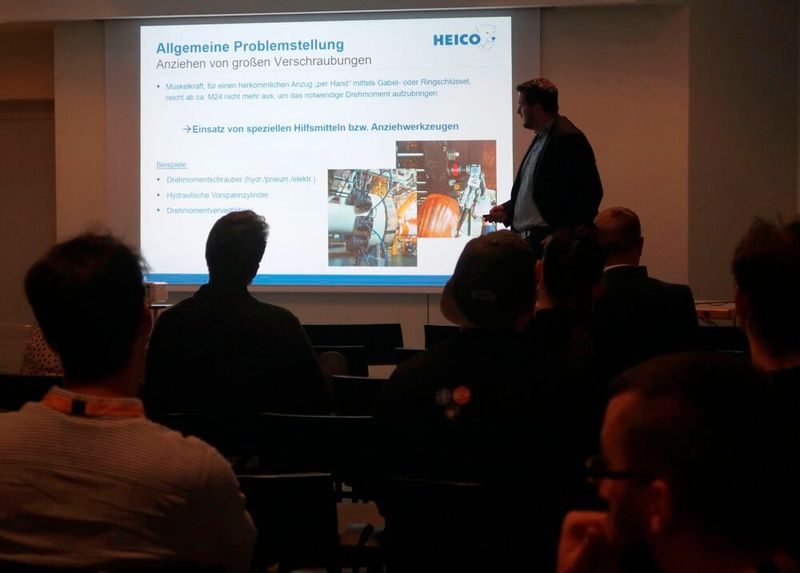 Die Firma Heico klärte über das einfache und präzise Vorspannen großer Schraubenverbindungen mittels Spannmuttern und Spannschrauben auf. (Bild: D.Quitter - VCG)
