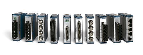 Wählen Sie aus über 150 I/O-Modulen von NI und Drittanbietern für Messungen, Steuerung, Regelung und Kommunikation, um Ihre Anwendungen an beliebige Sensoren oder Bussysteme anzuschließen. (National Instruments)