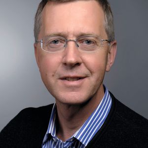 „Als ich mir die Inhalte des Studiums zum Pumpen-Fachingenieur anschaute, war schnell klar: Die Schnittmenge mit meinem Arbeitsalltag im Innen- wie auch im Außendienst ist groß“, sagt Volker Hähnel von TÜV Süd.