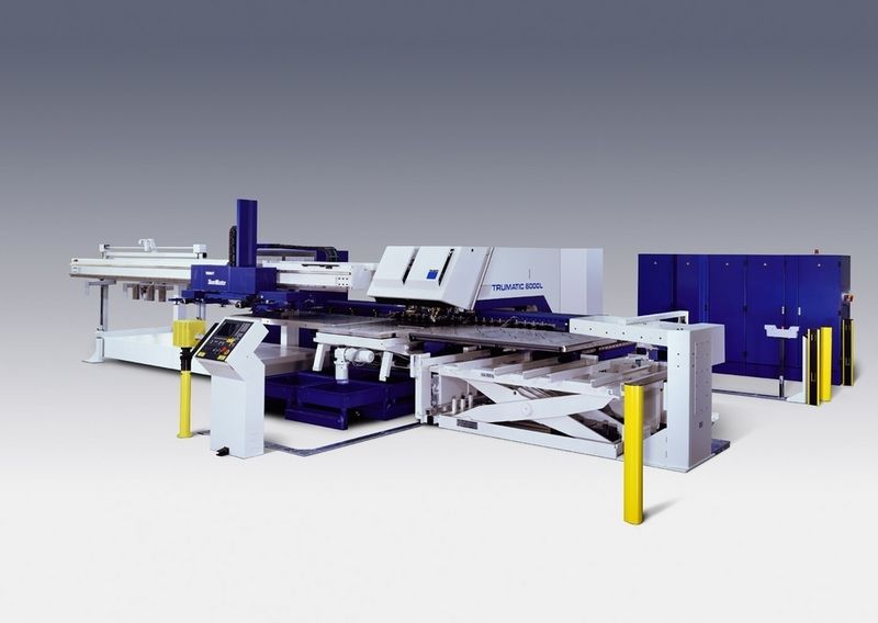 Sie ist bei Trumpf die größte Stanz-Laserschneidanlage der TrulaMatic-Baureihe: die TruMatic 6000. (Archiv: Vogel Business Media)