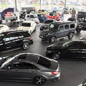 (Faust / »kfz-betrieb«)