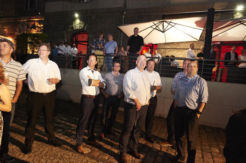 Das Publikum bewunderte die Abschläge. (Trend Micro)