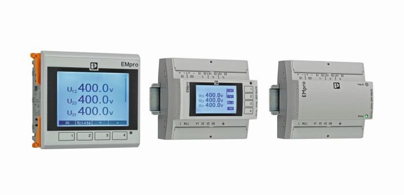 Figure 1: The EMpro product family is available for front panel mounting on the mounting rail - either with or without display. 