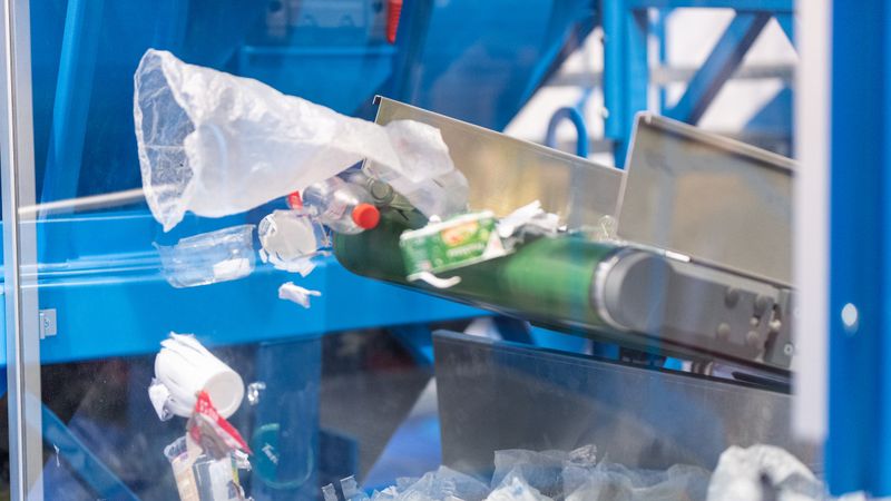 Abfall und Sekundärrohstoffe sind ein Schwerpunktthema der IFAT Munich.(Bild:  Messe München)