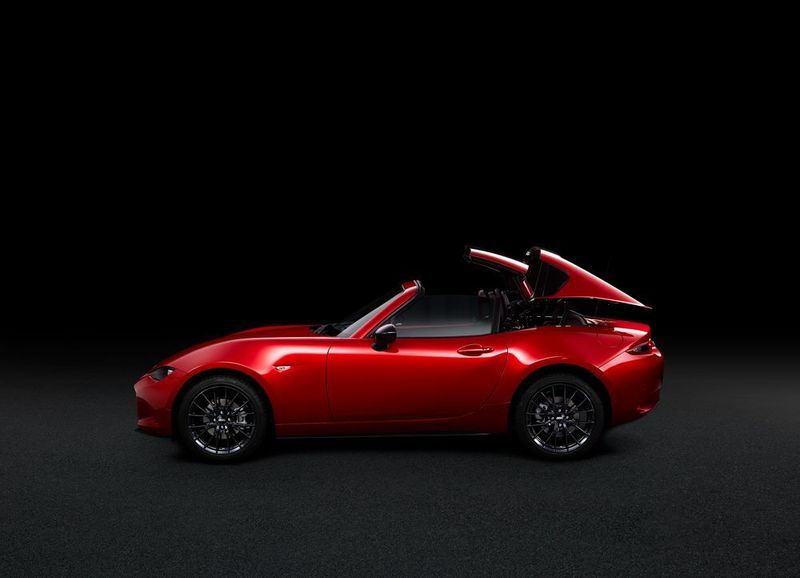 Zur Einführung bietet Mazda das auf 250 Exemplare limitierte Sondermodell Ignition an. (Mazda)