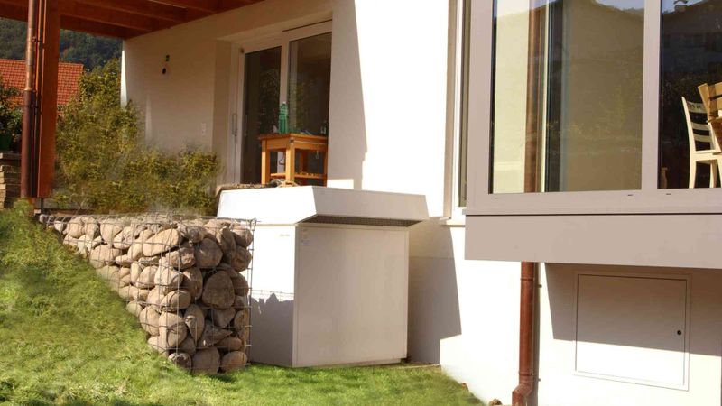 Der Absatz von Wärmepumpen stieg im letzten Jahr um 55 % auf 299.000 Einheiten.(Bild:  Stiebel Eltron)