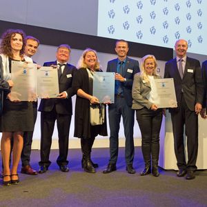 Die Preisträger des Responsible-Care-Wettbewerbs 2017.