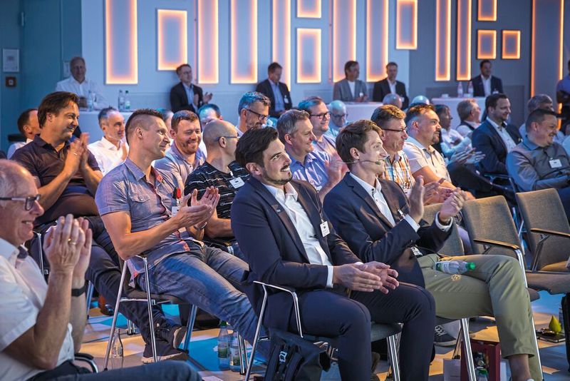 Impressionen der 4. Fachtagung „Mehr Effizienz im Presswerk“ am 15. Juni 2023 in Würzburg. (Bild: VCG/Stefan Bausewein)