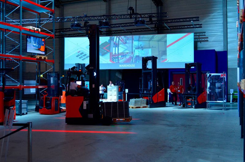 Impressionen von der World of Material Handling am 11. Juni 2018 in Mannheim. Gastgeber waren Linde und Dematic. (Sergio Caré-Lucas)