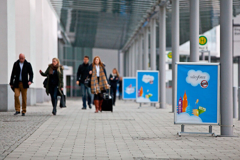 Der Weg von der U-Bahnstation „Messestadt West“ zur Cloudforce 2012 (salesforce.com Germany GmbH)
