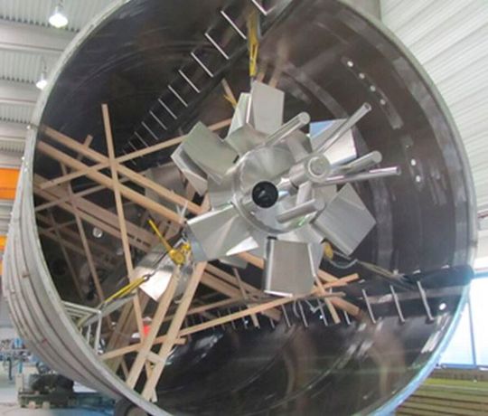 EKATO Großfermenter während der Montage(Bild:  Ziemex)