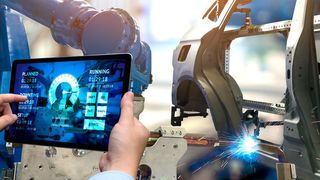 Der Manufacturing Intelligence Quotient berücksichtigt unter anderem Daten zu Ausnahmefällen, Abweichungen und drohenden Ausfällen.  (©zapp2photo - stock.adobe.com)