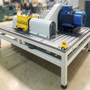 Seit wenigen Wochen in Betrieb: Der neue Prüfstand, mit dem Ringspann den sicheren Nachweis dafür erbringen kann, dass die neuen FHHS-Gehäusefreiläufe sich als Überholfreilauf für hohe Drehzahlen eignen.(Bild:  Ringspann)