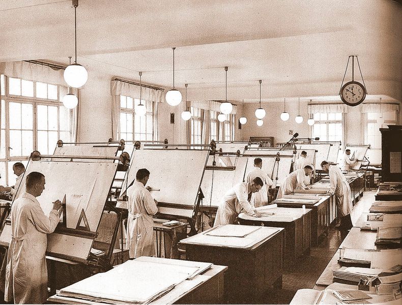 Im Süden Deutschlands waren kluge Köpfe schon immer zugange – Ideenreichtum, Fachwissen und das nötige Quäntchen Glück halfen auch dem Umformmaschinenhersteller zur Weltgeltung. (Schuler)