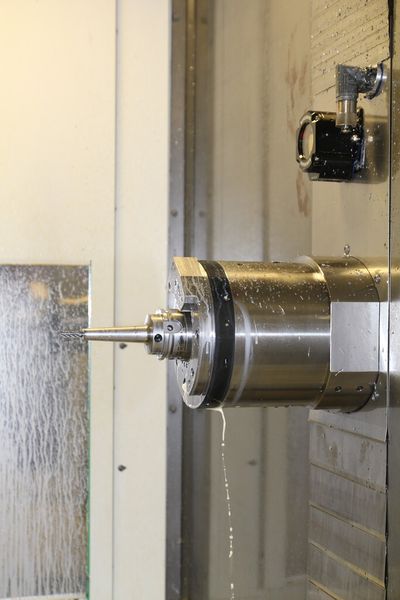 Im Anschluss an den Mapal Dialog am 16. und 17. Juni lud das Unternehmen zur Pressekonferenz, in der neben Fachvorträgen zu neuen Technologien und Verfahren eine Werkzeugvorführung zu bestaunen war. (Bild: Sonnenberg)