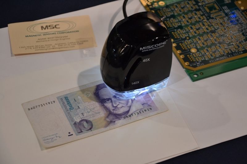 …an old German 10-Deutsche-Mark was microscoped and... (Bild: LABORPRAXIS)