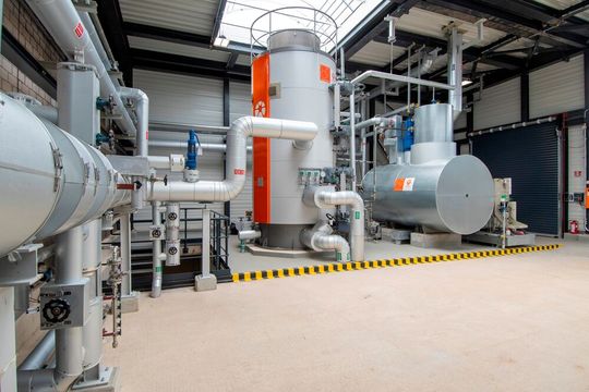 Am Chempark-Standort Dormagen testet Currenta im Rahmen eines Pilotprojekts, wie flexible industrielle Stromnutzung zur Stabilisierung des Energiesystems beitragen kann.(Bild:  Currenta)