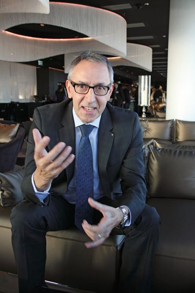 „Wir schätzen, dass der Zuwachs der Spanntechnik in diesem Jahr im mittleren bis oberen einstelligen Bereich angesiedelt sein wird”, sagt Hans-Joachim Molka, Geschäftsführer der Römheld-Gruppe und Vorsitzender der Fachabteilung Spannzeuge im VDMA. (Bild: Kroh)