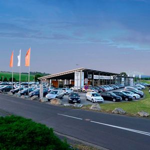 Zuvor war der Betrieb 51 Jahre lang im Besitz der Familie Hess gewesen.(Foto:  Autohaus Best)