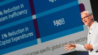 Mickey McManus, Futurist und Chef der Ideenschmiede MAYA Design: Aus seiner Sicht sind High-Performance-Teams aus Menschen und Maschinen keine Utopie. (Bild: National Instruments)