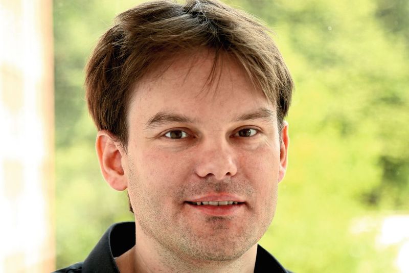 Mario Rembold blickt in die Zukunft: Wenn Gedanken Autos lenken. (Bild: Thorsten Franzen)