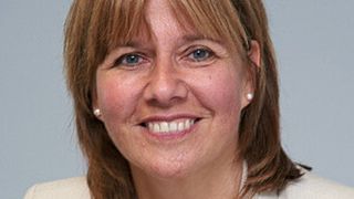 Dr. Marina Kowalewski ist Projektleiterin bei der VDW-Nachwuchsstiftung:„Der Begriff „ausgelernt“, gehört im heutigen globalisierten Arbeitsumfeld der Vergangenheit an.“ (Bild: VDW-Nachwuchsstiftung)