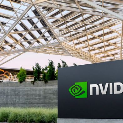 Nvidia plant gemeinsam mit Finanzpartnern 500 Milliarden US-Dollar zu mobilisieren. Mit dem Kapital sollen KI-Firmen Rechenzentren und Nvidia-Hardware leasen können.  (Bild: Nvidia)