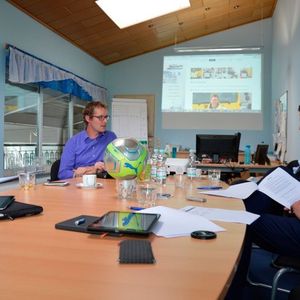 (Achter / »kfz-betrieb«)