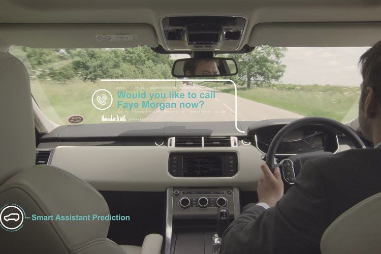 JLR arbeitet an einer Butler-Funktion: Das System synchronisiert sich mit dem Smartphone-Kalender - und erinnert den Fahrer an einen Anruf, den er jetzt machen sollte. (Foto: Jaguar Land Rover)