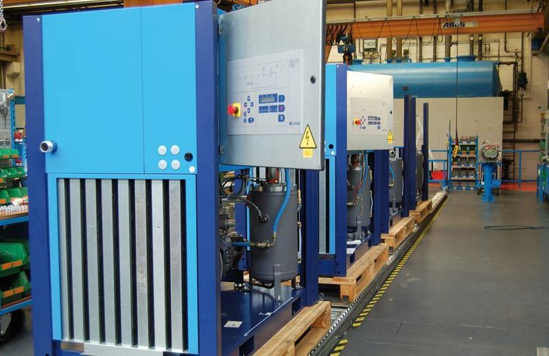 Bild 2: Weil Industriekompressoren von Comp-Air einem ständigen Modifizierungsprozess unterliegen, hat man die Abnahmegarantie gegenüber den Lieferanten auf drei Monate beschränkt. (Archiv: Vogel Business Media)