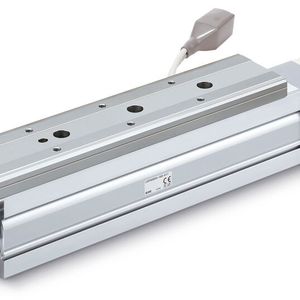 Die Erweiterung der elektrischen Antriebe der Serie LESH von SMC um die neue Serie LESYH verfügt über eine Wiederholgenauigkeit von ±0,01 mm und ein Umkehrspiel von max. 0,1 mm für eine noch präzisere Positionierung. (Bild:  SMC Deutschland GmbH)