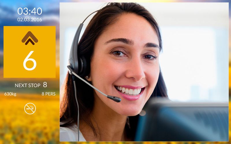 Im Notfall ist man visuell mit einer MitarbeiterIn der Otis-Notrufzentrale in Berlin verbunden. Otis verspricht sich davon einen positiven psychologischen Effekt auf die Eingeschlossenen.  (Bild: Otis)