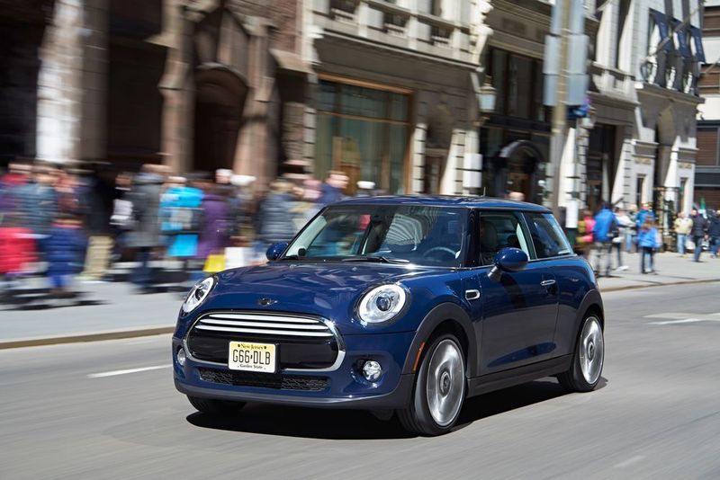 Meistverkaufter Kleinwagen im Dezember 2017: der Mini, 4.224 Einheiten. (Mini)